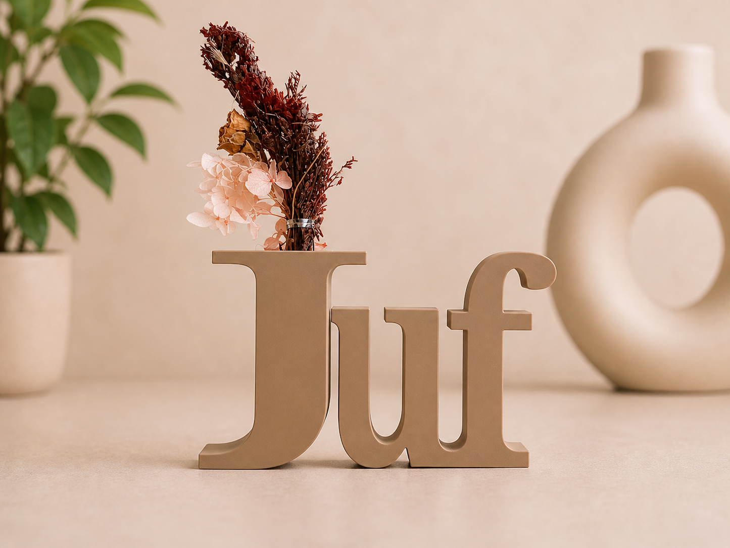 Vaas Juf met Droogbloemen