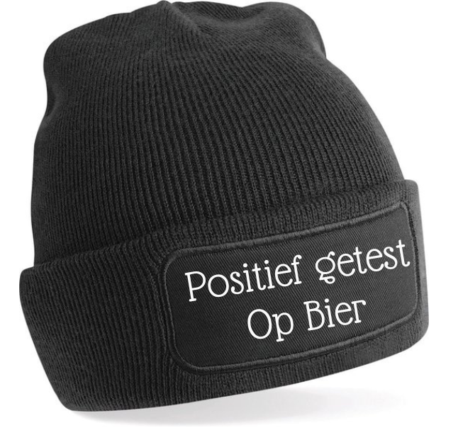 Muts_Beanie Positief getest Bier